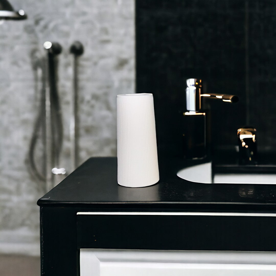 Vase ife blanc en jesmonite